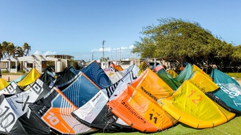 Kite Rental & Accommodation